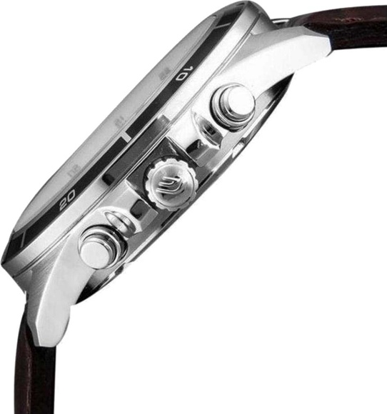 Casio EFR-526L-1AVUEF