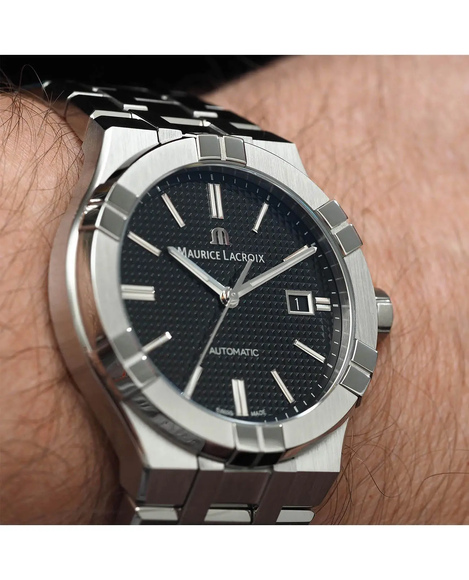 Maurice Lacroix AI6008-SS002-330-1