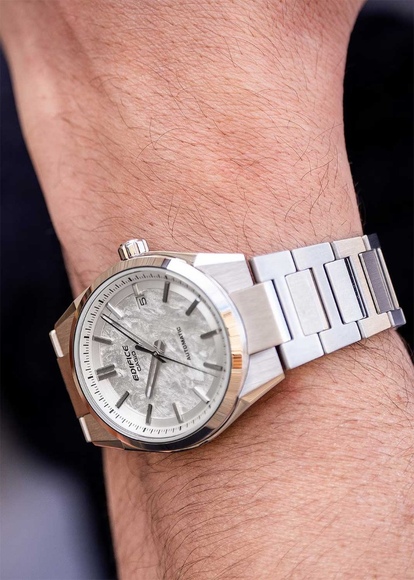 Casio EFK-110D-7ADR