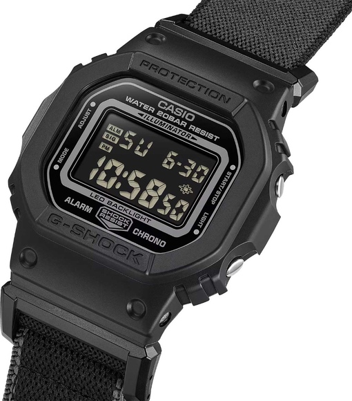 Casio DW-5600MNC-1DR